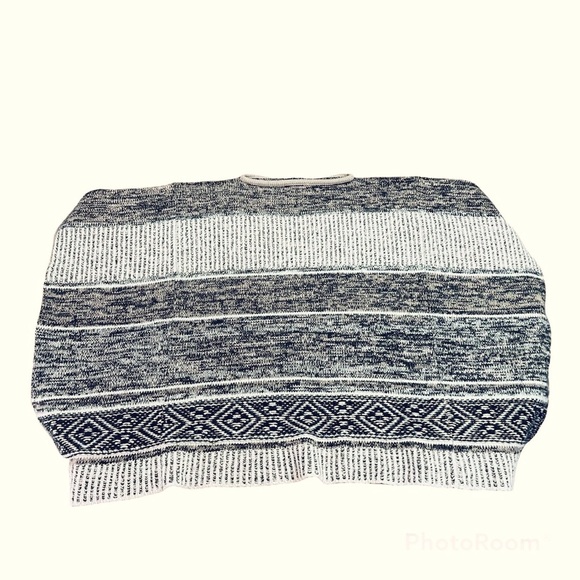 GAP One Size Multi Stripe Poncho - Picture 9 of 14